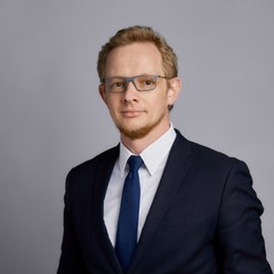 Евгений Сямин